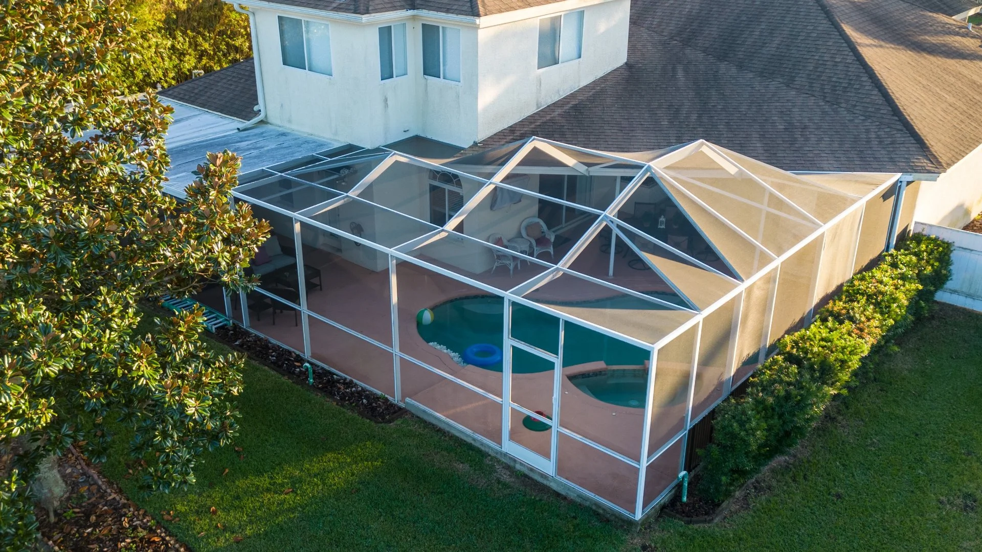 Aluminum vs Fiber Mesh Screens - Which Is Right for Your Screen Room?